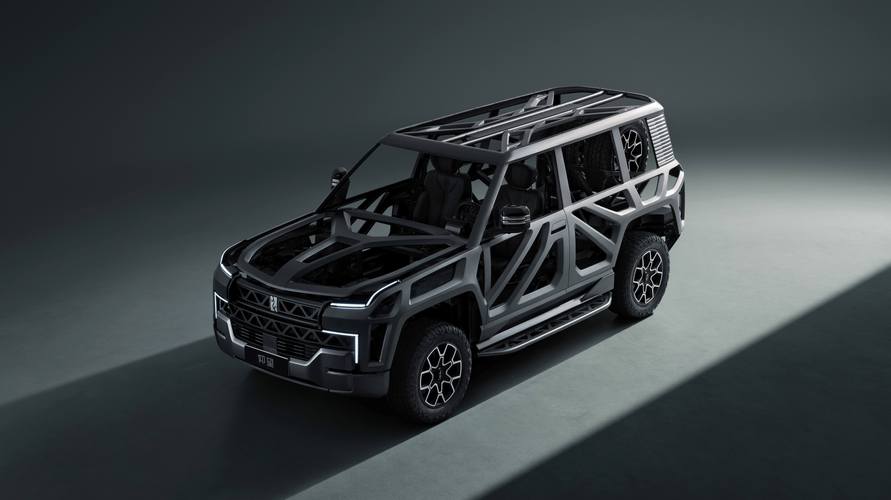 深圳南山区联景硕企业管理咨询仰望U8硬派越野的科技魅力，国能汽车对传统燃油车市场的冲击